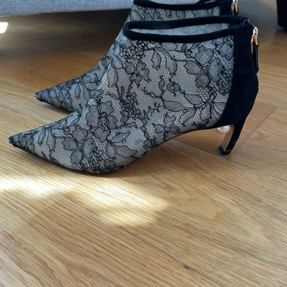 Nicholas Kirkwood Mira Pearl Booties Size 37